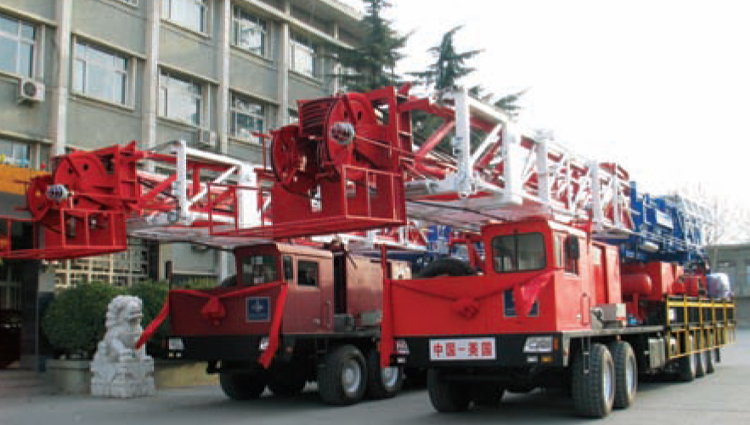 Heavy-Duty Workover Rig, oil drilling exploration equipment for rent, rental services